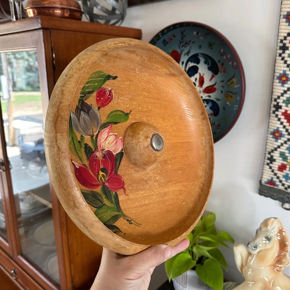Vintage Hand Painted Wooden Footed Nut Bowl Canada Floral Folk Art 11